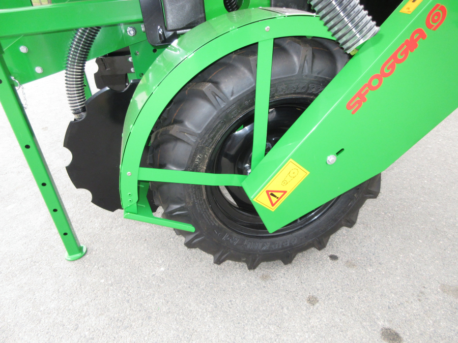 6151 Sfoggia Thema front fertilizer unit NEW
