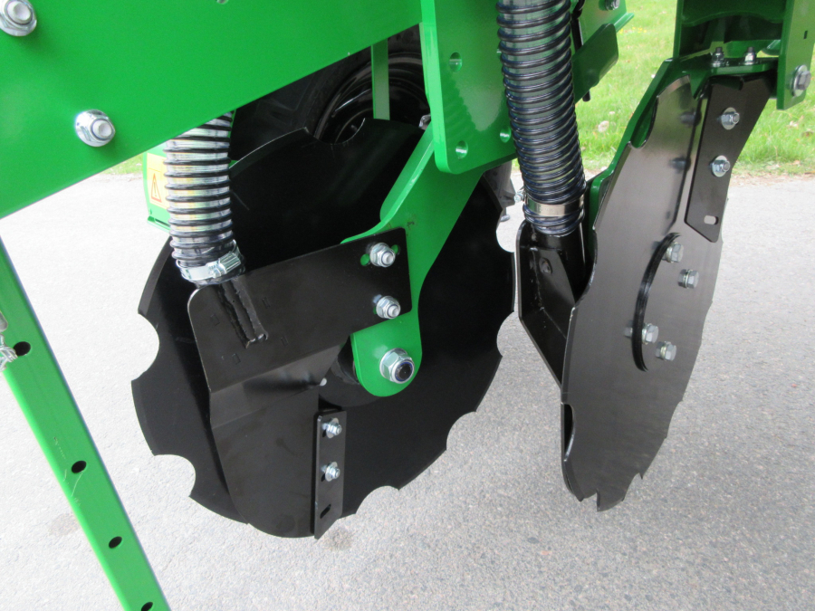 6151 Sfoggia Thema front fertilizer unit NEW