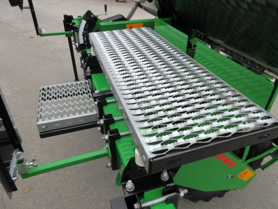 6151 Sfoggia Thema front fertilizer unit NEW