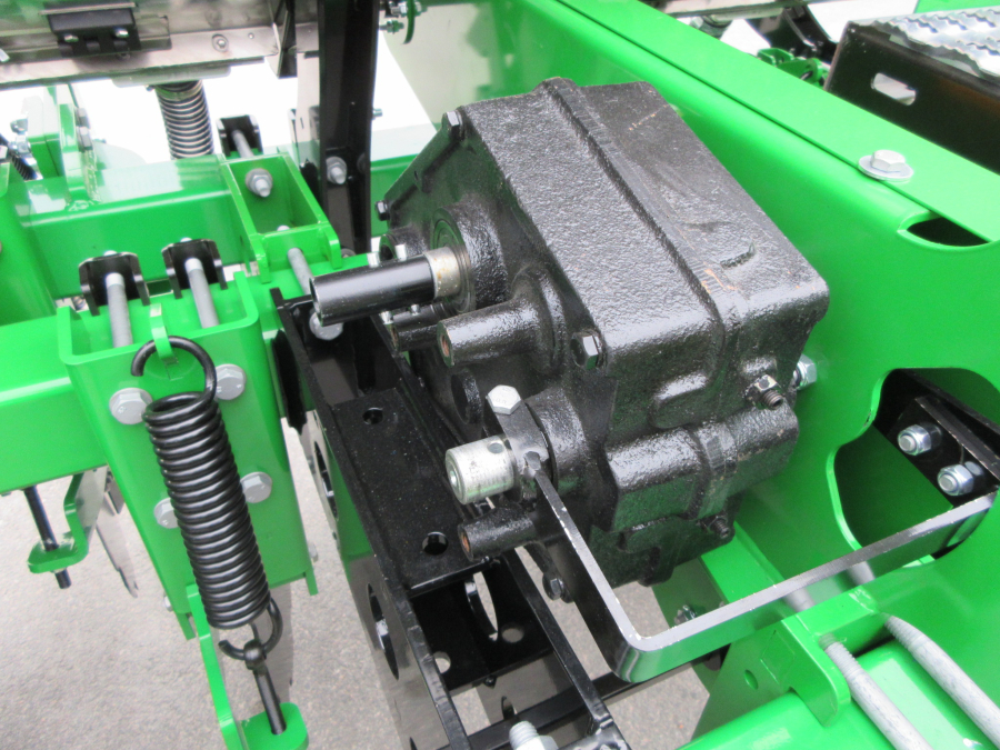 6151 Sfoggia Thema front fertilizer unit NEW