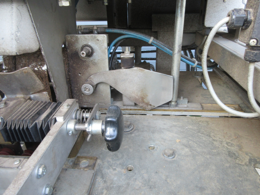 6158 Upmatic 4115 paper bagger. 