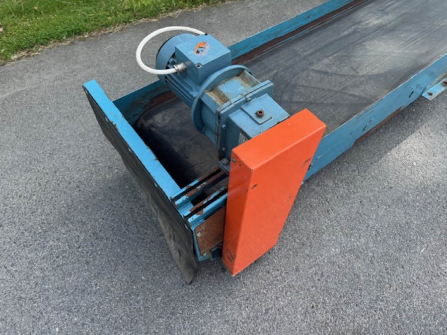 6166 Emve conveyor 8000x550 mm