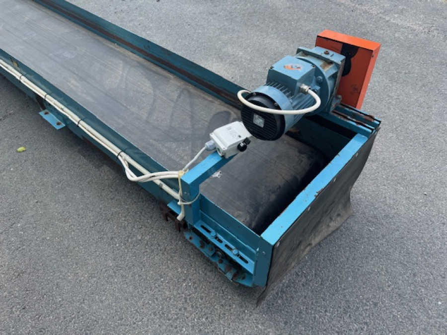 6166 Emve conveyor 8000x550 mm