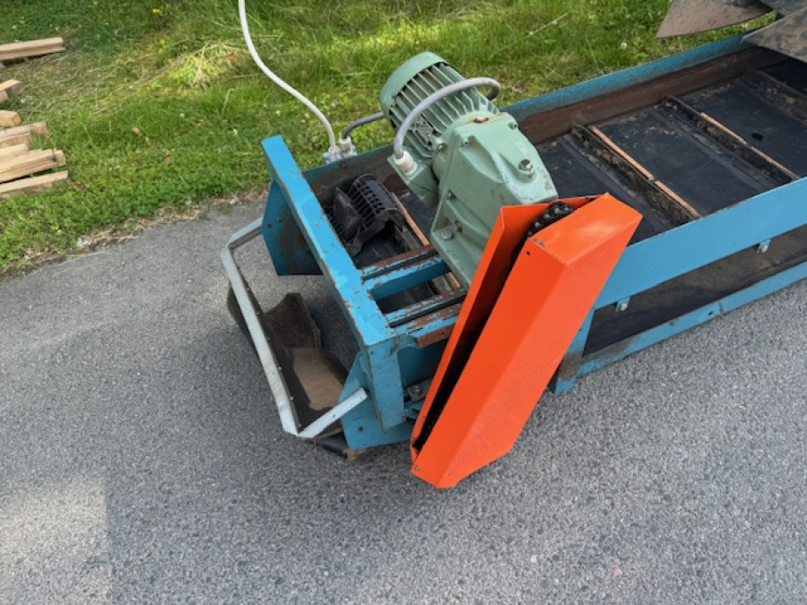 6171 Emve elevator 10000x550 mm