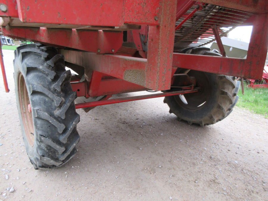 6178 Kverneland Underhaug 2100 Kartoffelroder