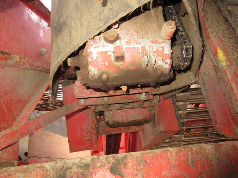 6178 Kverneland Underhaug 2100 Kartoffelroder