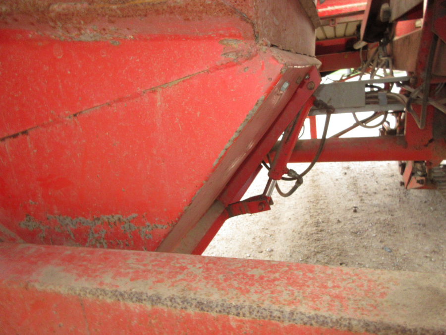 6178 Kverneland Underhaug 2100 Kartoffelroder