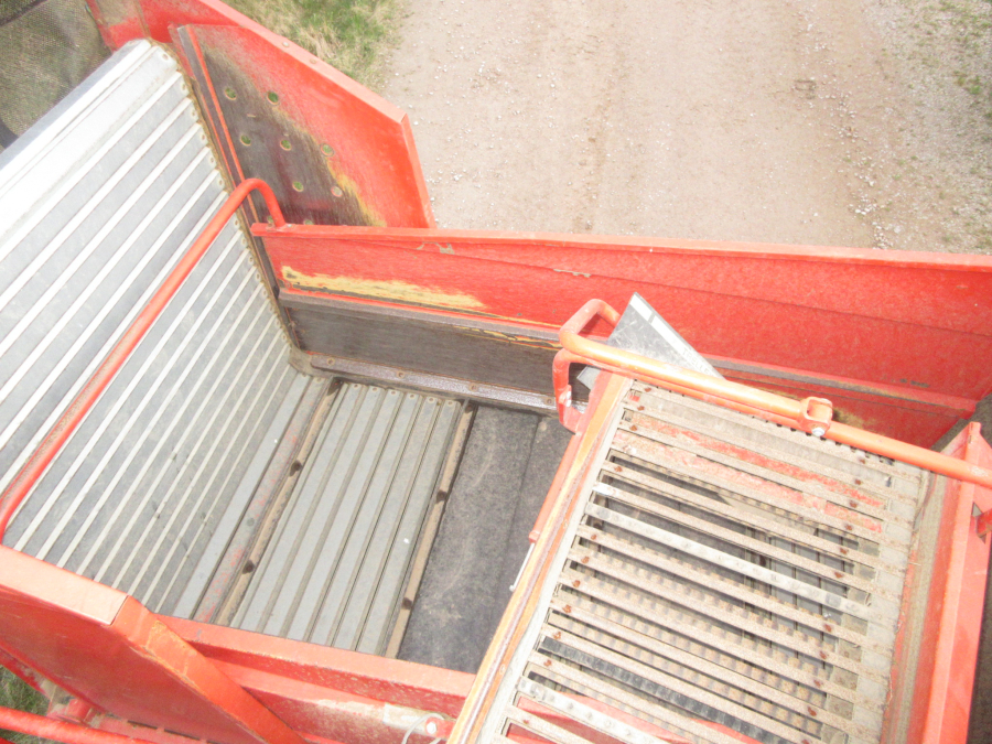 6178 Kverneland Underhaug 2100 Kartoffelroder