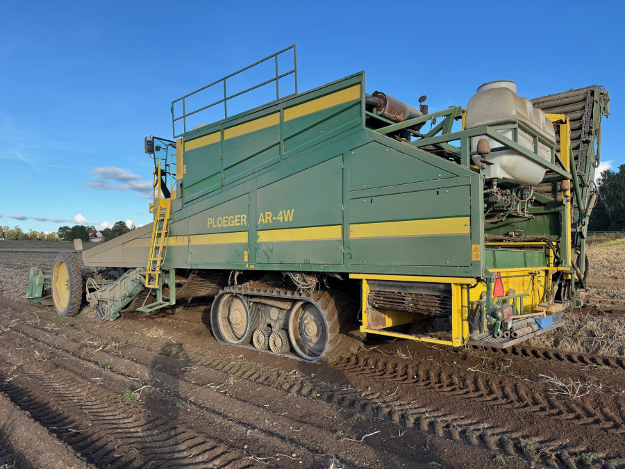 6202 Ploeger Kartoffelroder. 4 Reihe