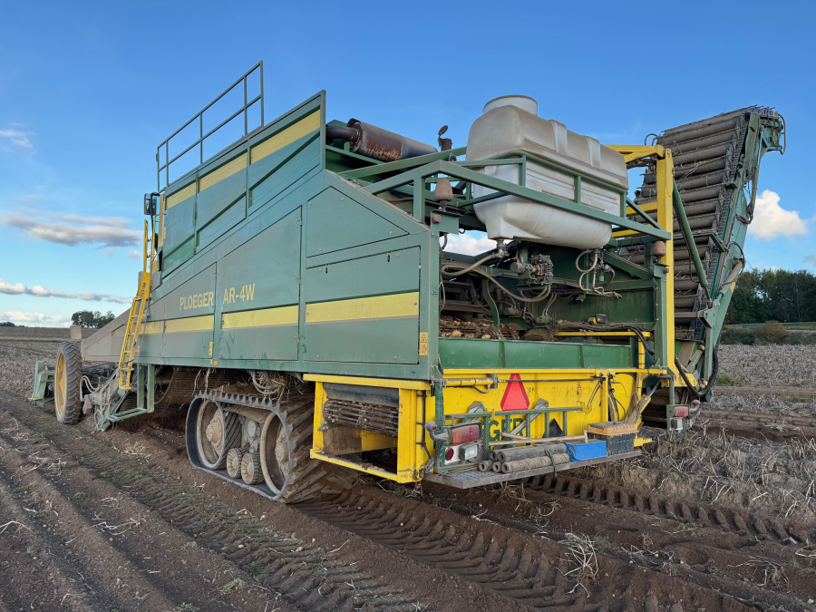 6202 Ploeger Kartoffelroder. 4 Reihe