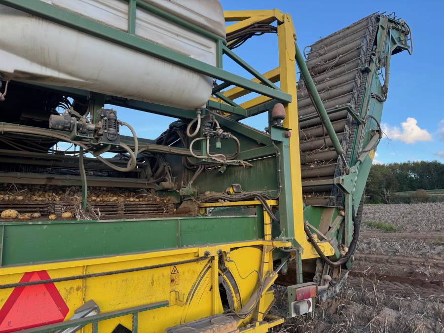 6202 Ploeger Kartoffelroder. 4 Reihe
