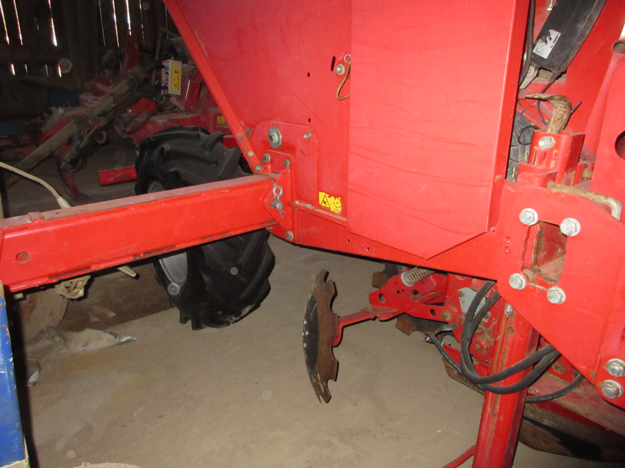 6208 Grimme GL36T Kartoffel Legemaschine