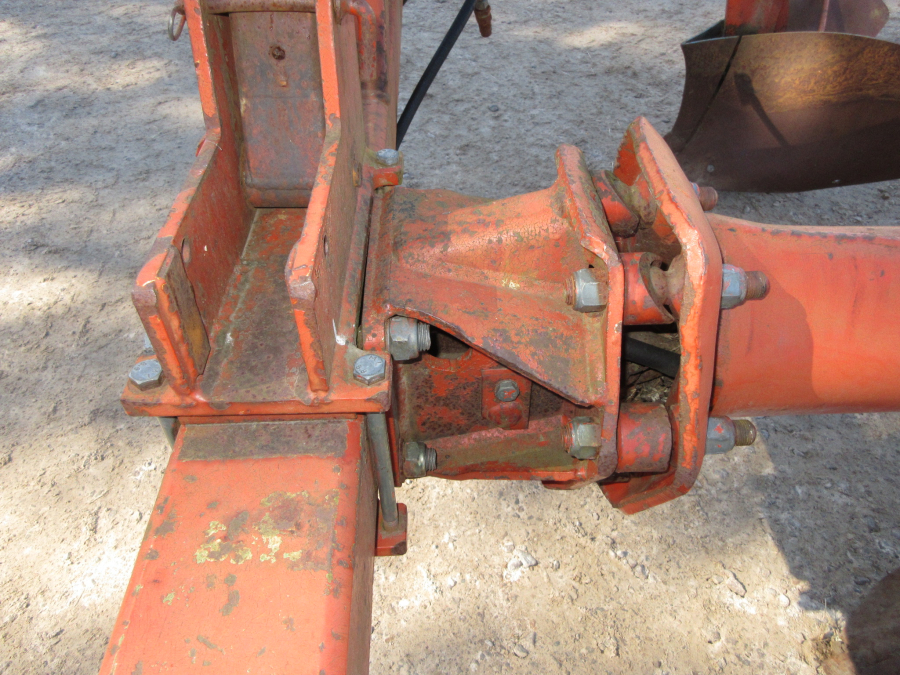 6209 Grimme bed plough