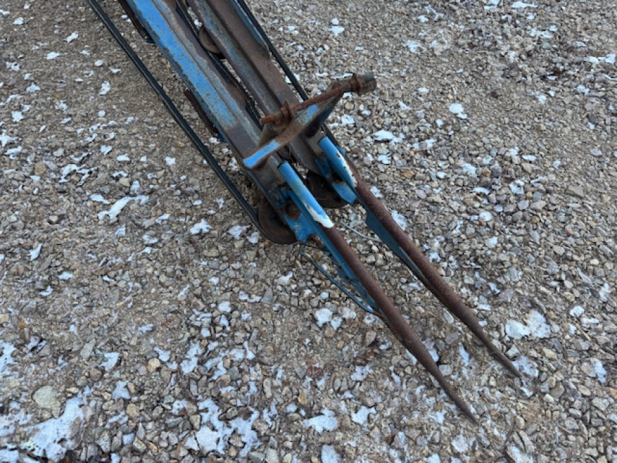 6224 Asa-Lift carrot harvester 1 row mounted