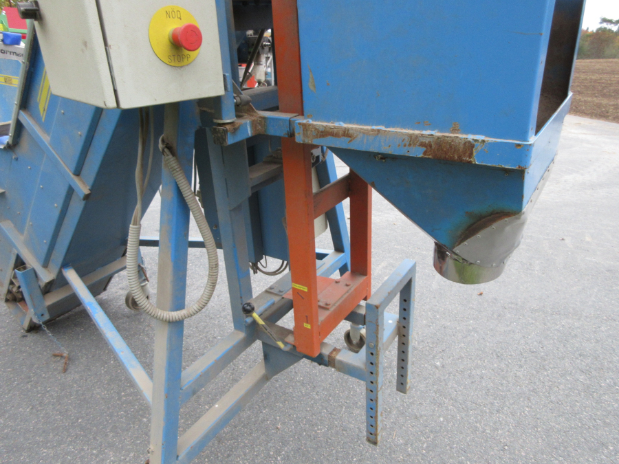6232 EMVE automatic weigher W50