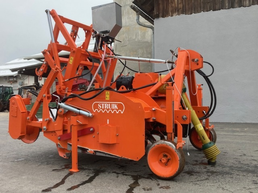 6272 Struik ridging cultivator 2x75 for carrots
