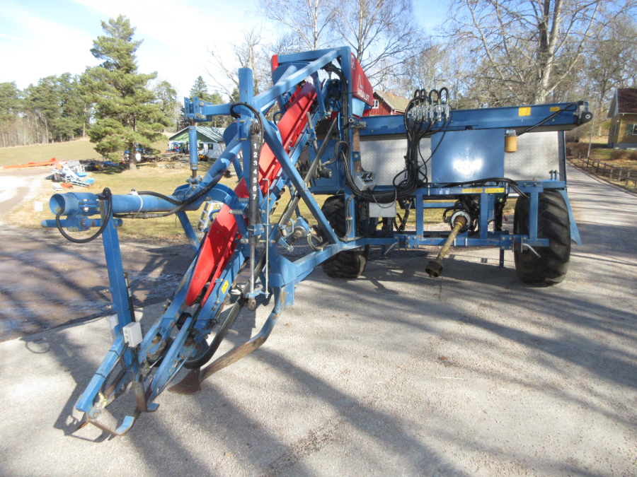 6274 Asa-Lift PO-335 harvester for leek, spring onion , carrots etc