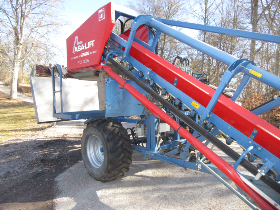 6274 Asa-Lift PO-335 harvester for leek, spring onion , carrots etc