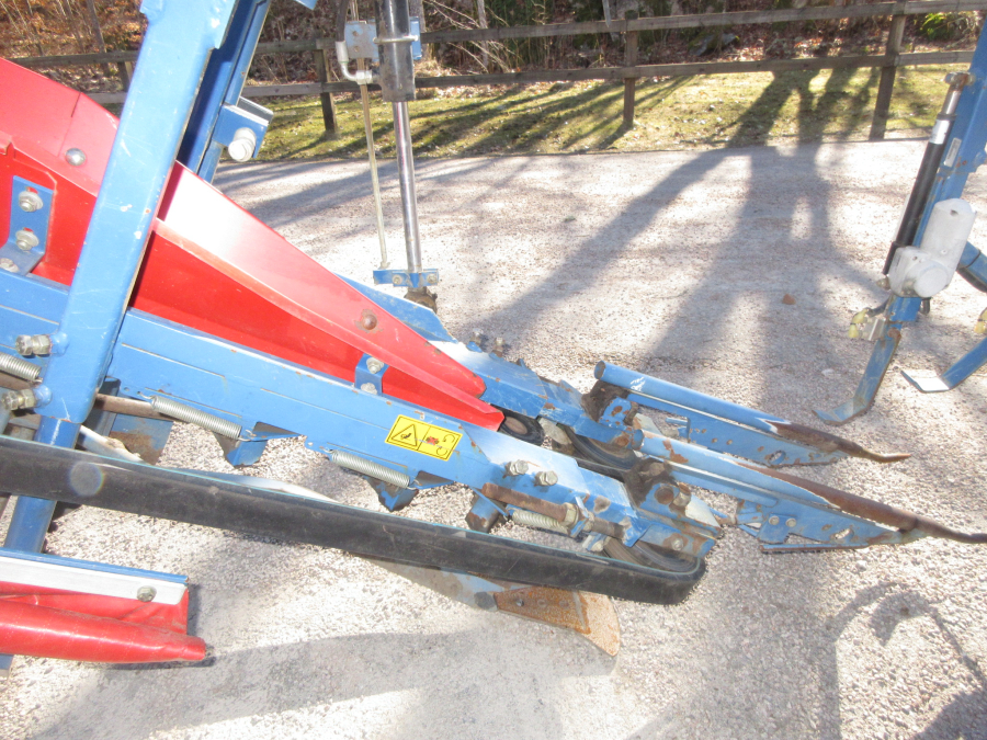 6274 Asa-Lift PO-335 harvester for leek, spring onion , carrots etc