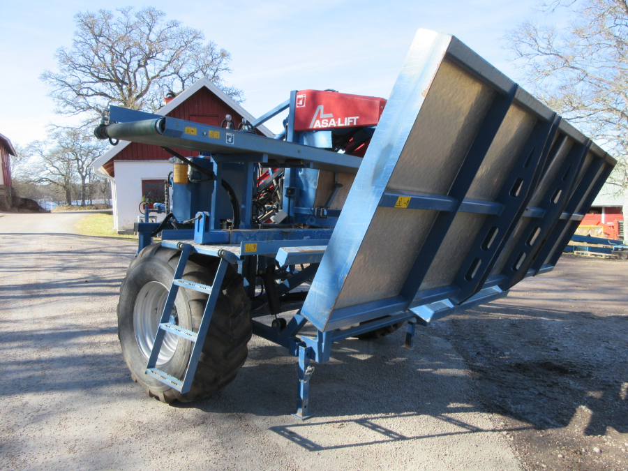 6274 Asa-Lift PO-335 harvester for leek, spring onion , carrots etc