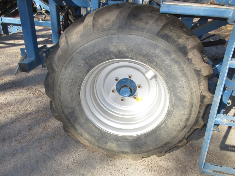6274 Asa-Lift PO-335 harvester for leek, spring onion , carrots etc