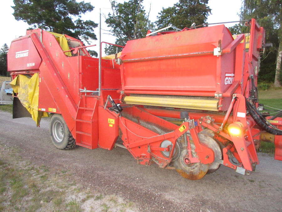 6280 Grimme SE75-40 potato harvester
