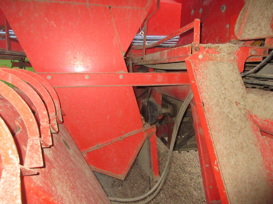 6280 Grimme SE75-40 potato harvester