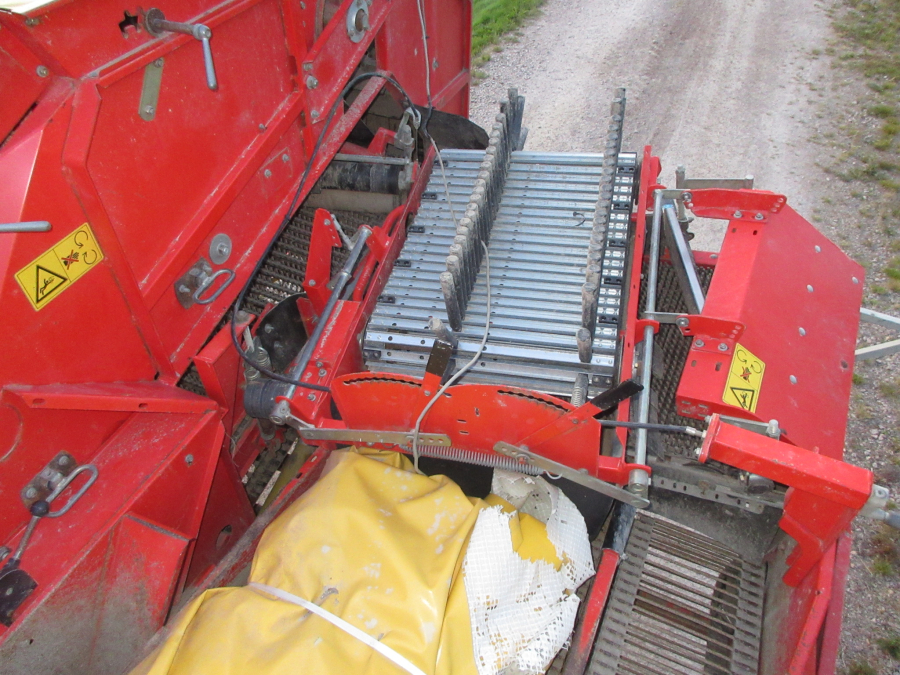 6280 Grimme SE75-40 potato harvester