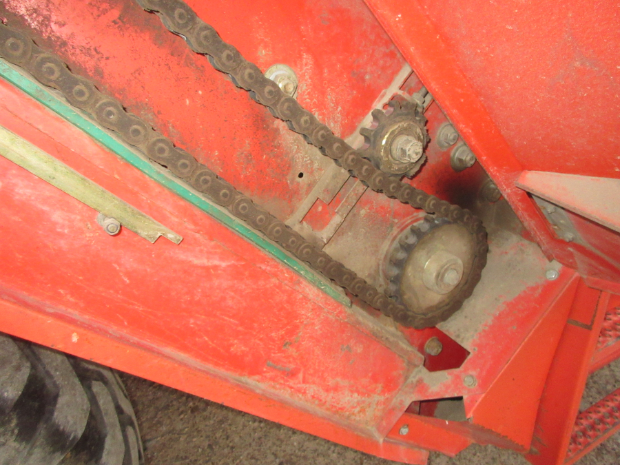 6280 Grimme SE75-40 potato harvester