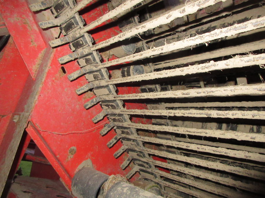 6280 Grimme SE75-40 potato harvester