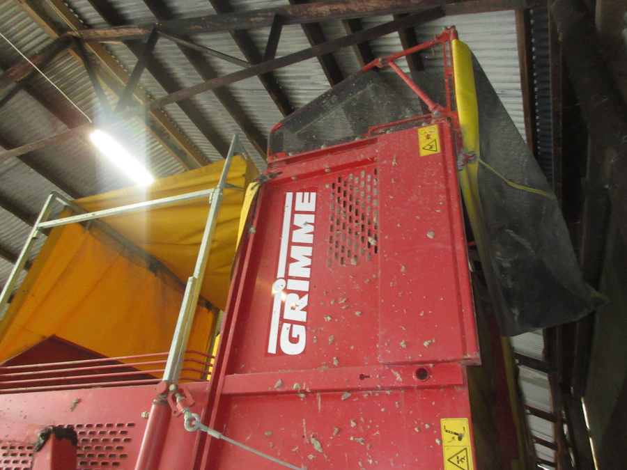6281 Grimme SE85-55 potato harvester