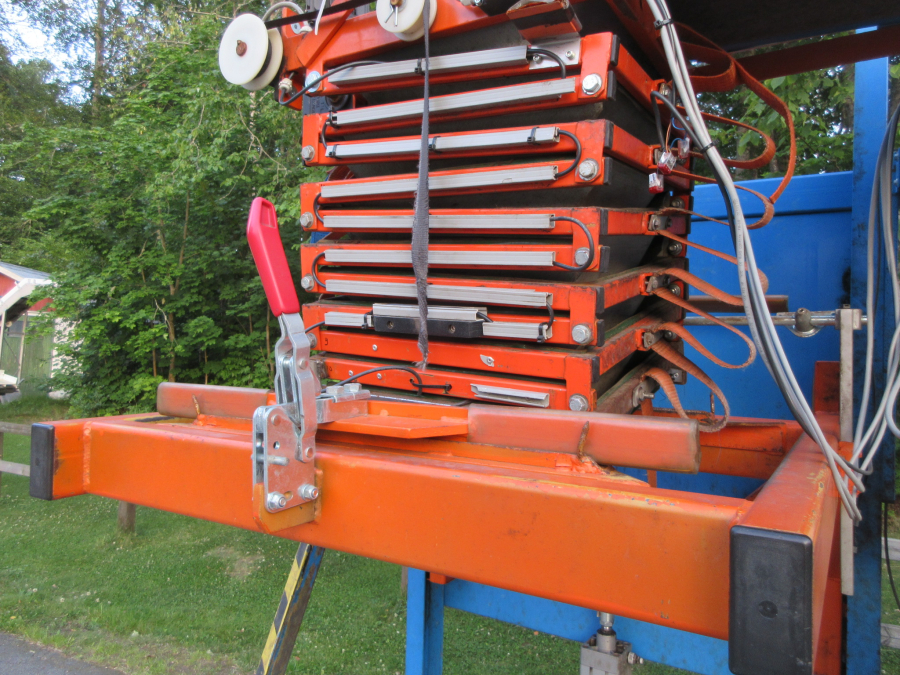 6302 EMVE double big bag filler with elevator