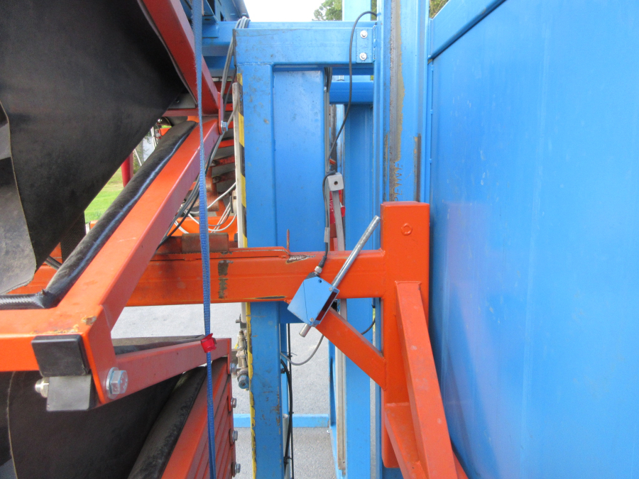 6302 EMVE double big bag filler with elevator