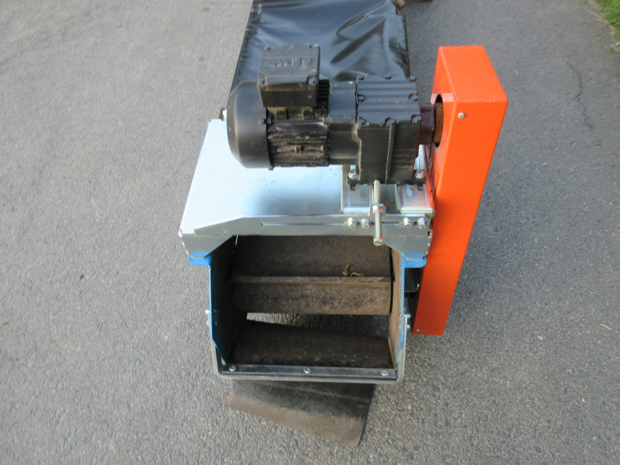 6302 EMVE double big bag filler with elevator