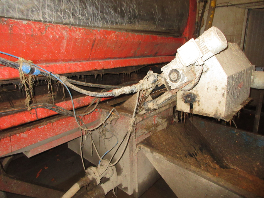 6318 EKKO washing line with polisher for root vegetables