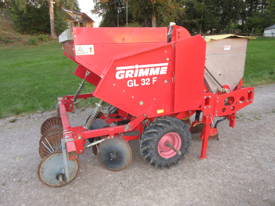 6320 Grimme GL32 F potato planter combi 2 row