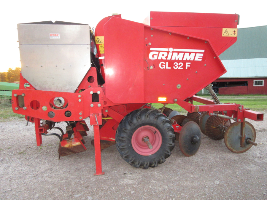 6320 Grimme GL32 F potato planter combi 2 row
