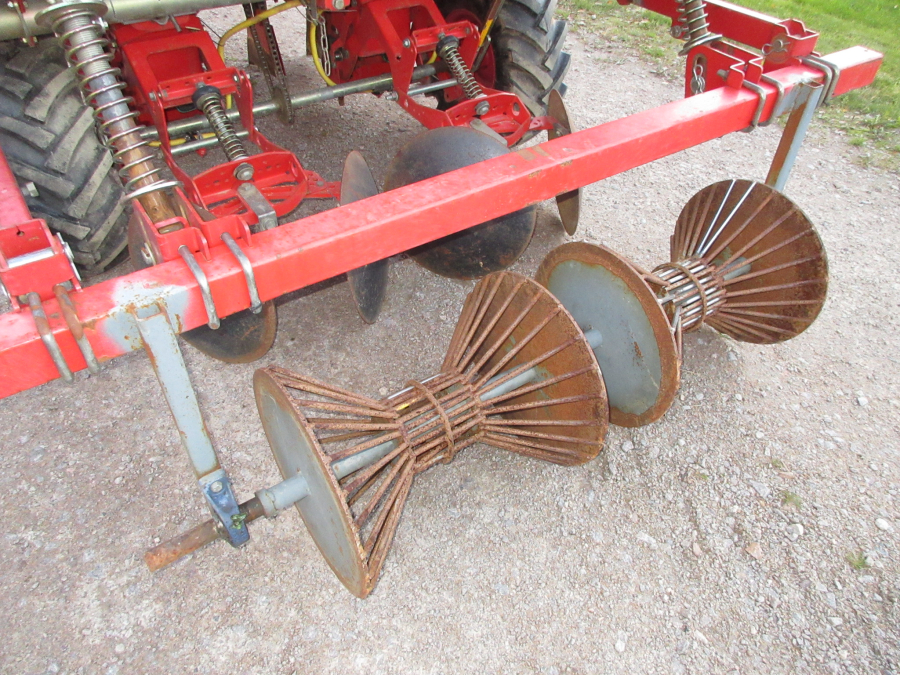6320 Grimme GL32 F potato planter combi 2 row