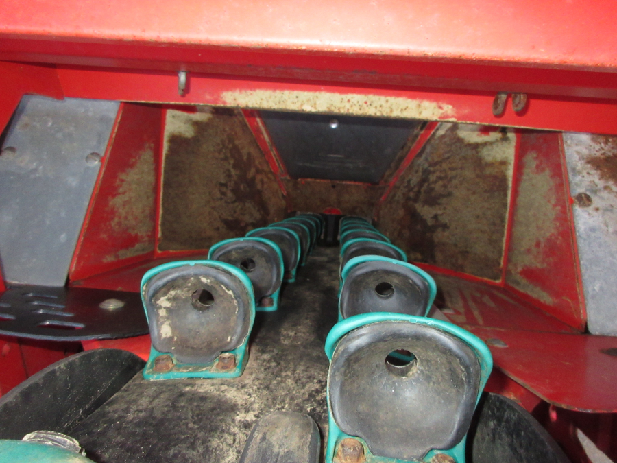 6320 Grimme GL32 F potato planter combi 2 row