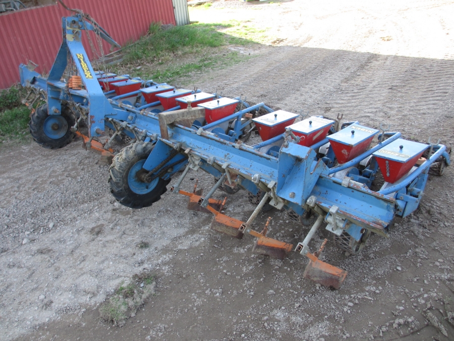 3595 Nibex 300 seeding machine 12 rows