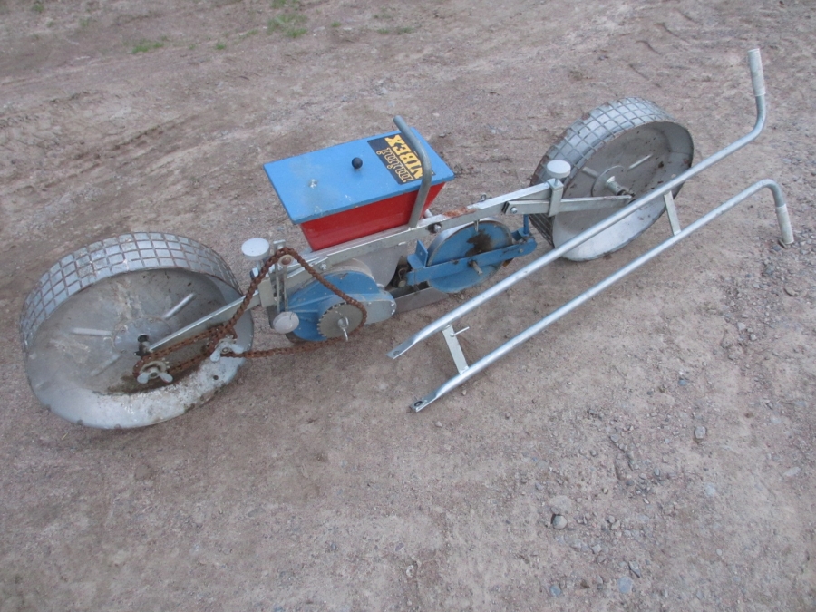 3616 Nibex mini precision seeder hand drawn
