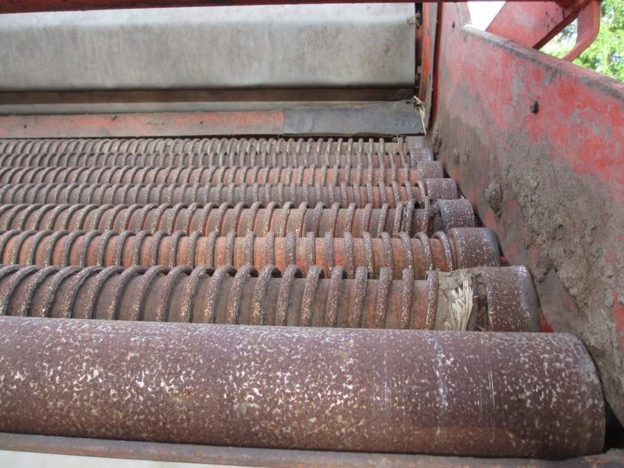 3634 Amac sturtzbunker mit Stahlwalzen