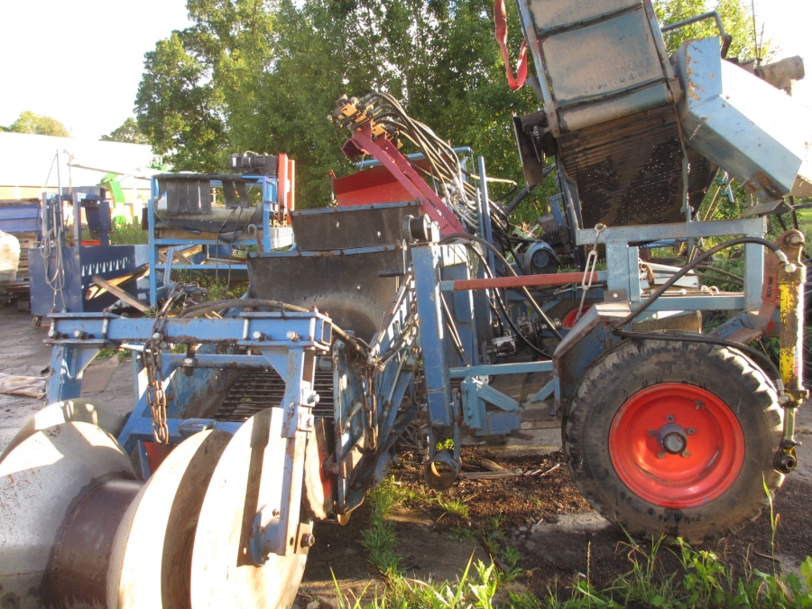 3638 Asa-Lift potato harvester KT-100