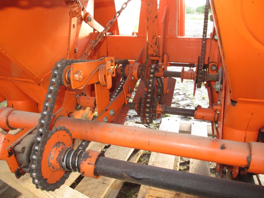 3642 Underhaug 2 Reihe Pflanzmaschine Kombi