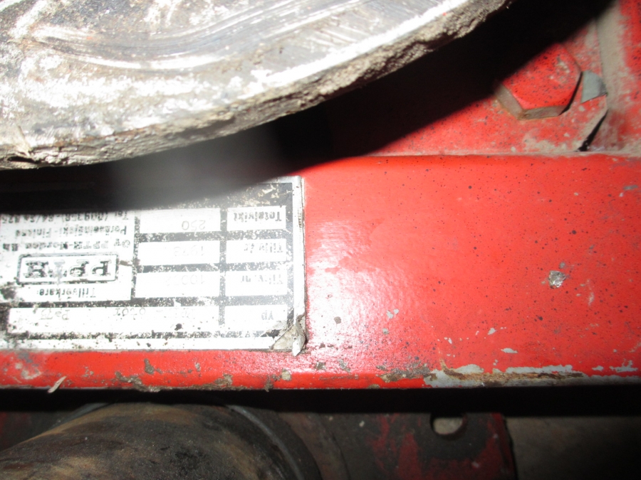 3749 Box turner side turning