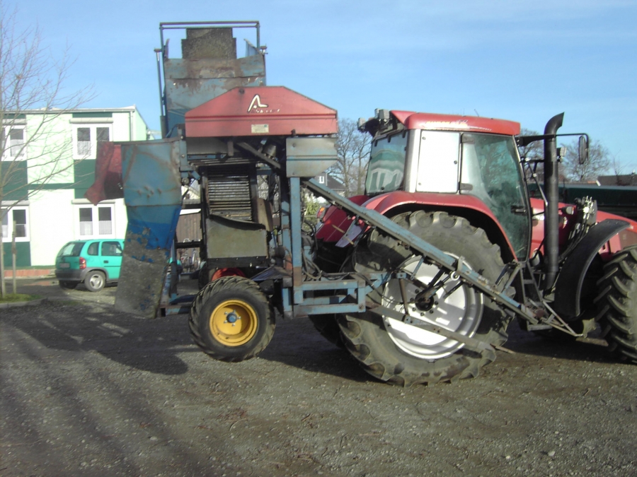 3766 Asa-Lift T-10B Möhrenroder mit bunker Dreipunkt