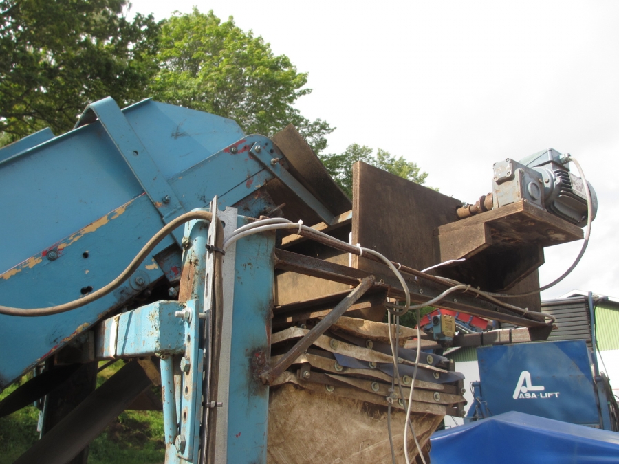 3776 Emve big bag filler with automatic fall breaker