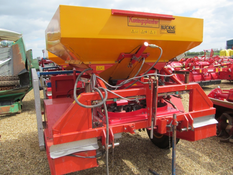 3789 Koningsplanter Kartoffelpflanzmaschine 2 Reihen modelle AP 375 