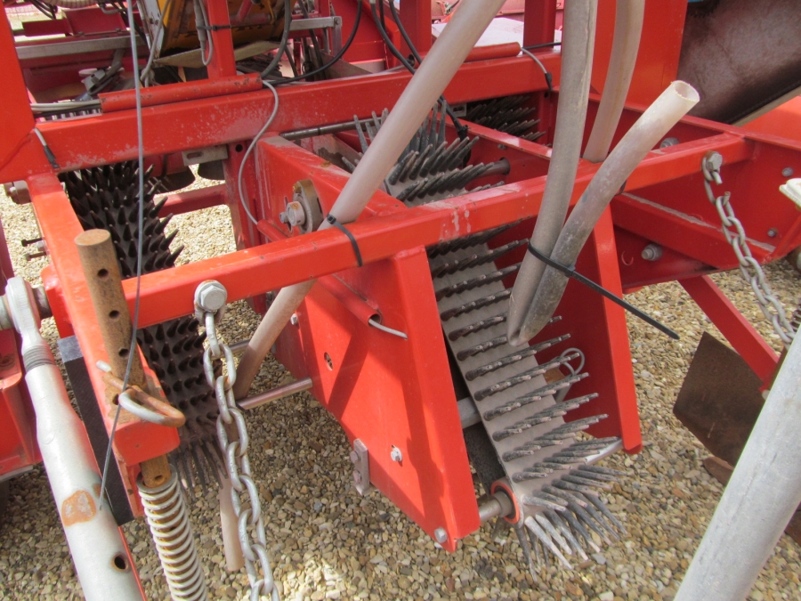 3789 Koningsplanter Kartoffelpflanzmaschine 2 Reihen modelle AP 375 