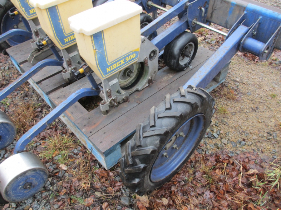 3795 Nibex 500 3 Reihe Sämaschine